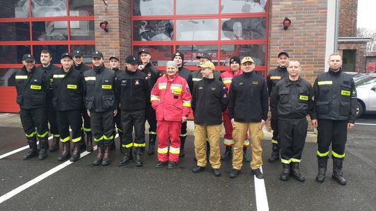 16 strażaków uzyskało uprawnienia do kierowania działaniami