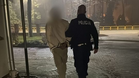 24-latek bez prawa jazdy prowadził auto pod wpływem amfetaminy. Na tylnym siedzeniu wiózł marihuanę