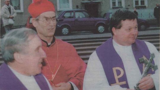 Biskupia Władza. Abp Alfons Nossol w Kędzierzynie-Koźlu Biskupia Władza. Abp Alfons Nossol w Kędzierzynie-Koźlu