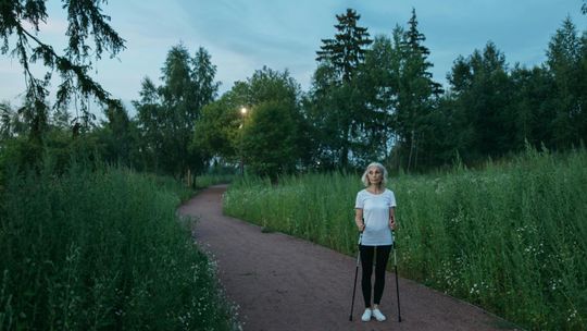 Akcesoria do nordic walking – co warto mieć na początek?