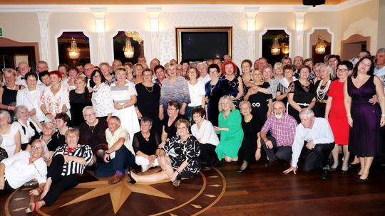 Andrzejkowa zabawa seniorów z „Magnolii”. ZDJĘCIA Andrzejkowa zabawa seniorów z „Magnolii”. ZDJĘCIA