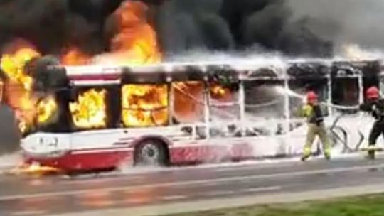 Autobus MZK stanął w ogniu