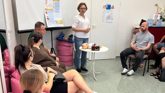 Bezpieczeństwo maluszka najważniejsze! Zajęcia w szkole rodzenia SP ZOZ