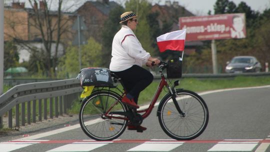 Biało-czerwony Kędzierzyn-Koźle. Tak mieszkańcy uczcili Dzień Flagi