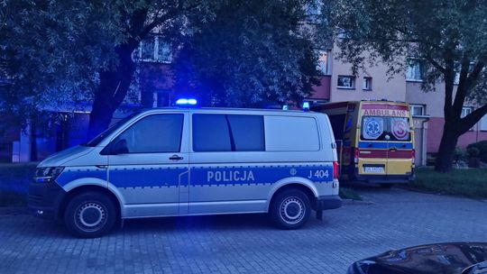 Bliscy nie mieli kontaktu z 85-latką. Interweniowały służby ratunkowe