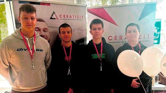 Blisko 400 uczniom dano szansę bezpośredniego kontaktu z pracodawcami. ZDJĘCIA