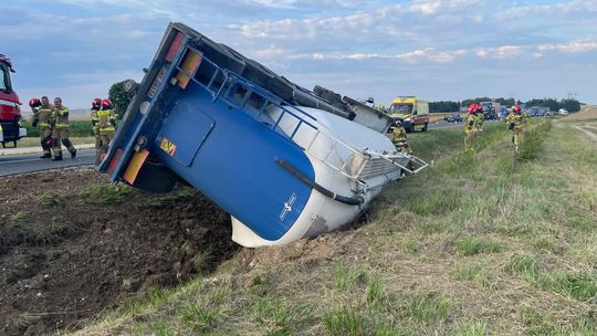 Bohaterska postawa kobiety, która jako pierwsza ruszyła z pomocą poszkodowanemu kierowcy