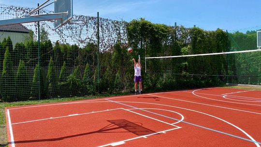 Boisko na osiedlu Kuźniczka przeszło niesamowitą metamorfozę