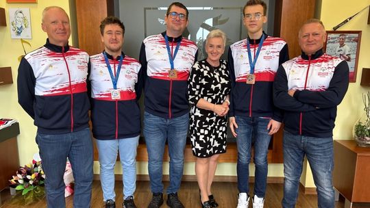 Brązowi medaliści Pucharu Świata spotkali się z prezydent miasta. ZDJĘCIA