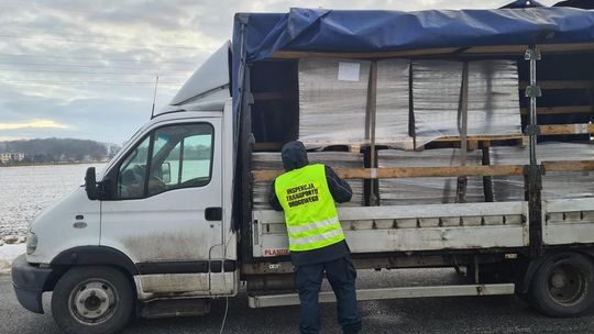 Bus zatrzymany przez inspektorów z Kędzierzyna-Koźla ważył aż 9,5 tony