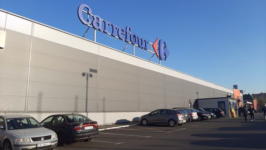 Carrefour Polska zmienia właściciela. Co z hipermarketem w Kędzierzynie-Koźlu?