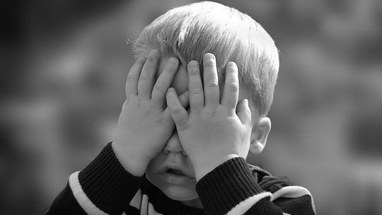 Nowe wymogi dla osób pracujących z dziećmi. Chodzi o ochronę małoletnich