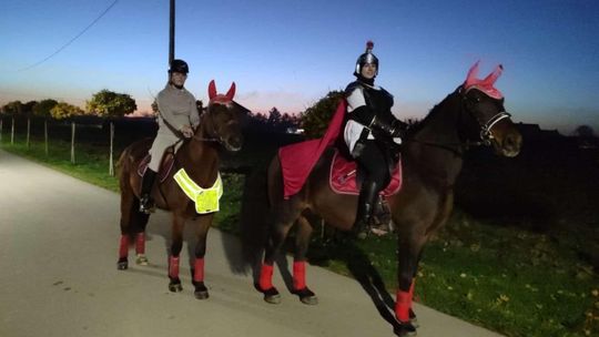 Chwile pełne radości i wspólnoty. Święto Świętego Marcina w Roszowickim Lesie. ZDJĘCIA