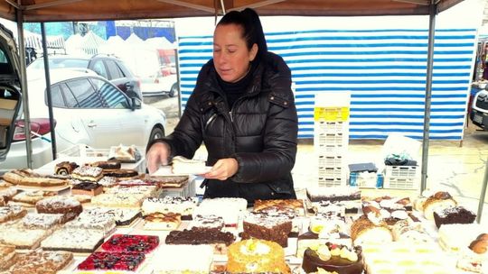 Ciasta od pani Zosi podbiły podniebienia. Znów będzie można je kupić w Kędzierzynie-Koźlu Ciasta od pani Zosi podbiły podniebienia. Znów będzie można je kupić w Kędzierzynie-Koźlu