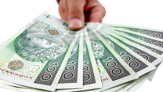 Co wybrać: pożyczki krótko, czy długoterminowe?