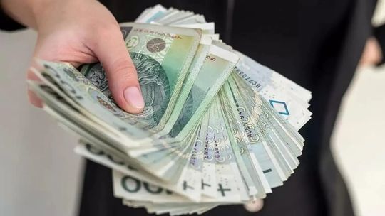 Stulatkowie z Opolszczyzny otrzymują dodatkowe pieniądze
