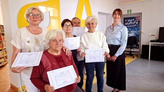 Ctrl + Alt + Senior. Internet stoi przed nimi otworem. ZDJĘCIA