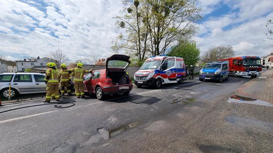 Czołowe zderzenie w Bierawie. Sprawca wydmuchał blisko promil