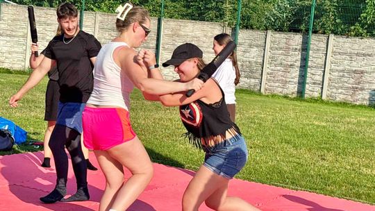 Czwarta odsłona kursu samoobrony dla kobiet. Wkrótce ostatnie zajęcia z cyklu. ZDJĘCIA