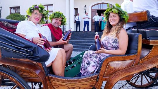 XII Dzień Wina w Komornie znów przyciągnie tłumy ludzi. ZDJĘCIA i FILM