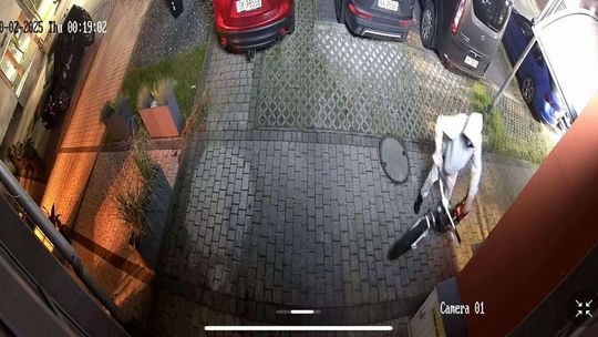 Czytelnik ostrzega przed złodziejem grasującym po Kędzierzynie-Koźlu Czytelnik ostrzega przed złodziejem grasującym po Kędzierzynie-Koźlu