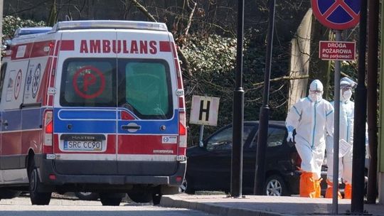Do szpitala zakaźnego w Koźlu przywieziono 25 pacjentów