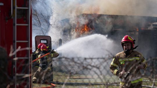 Doszło do rozszczelnienia butli z gazem. Ranny został policjant Doszło do rozszczelnienia butli z gazem. Ranny został policjant