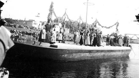 Dożynki Centralne w Opolu z 1947 roku i kozielskie akcenty wielkich uroczystości. ZDJĘCIA