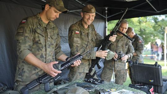 Druga edycja Militarnego Dnia Otwartego „RAMIĘ W RAMIĘ Z WOJSKIEM” na Kozielskiej Wyspie