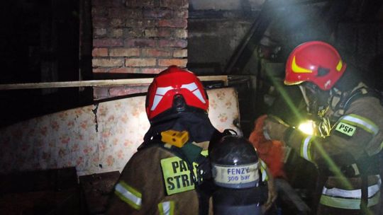 Duży pożar w miejscowości Radoszowy. Proboszcz apeluje o pomoc