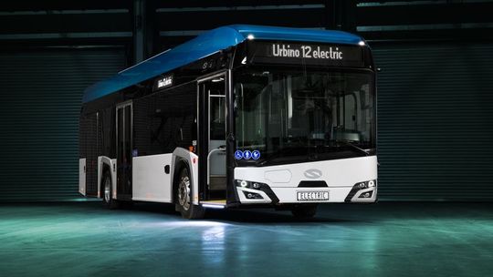 Dwa nowe autobusy elektryczne pojawią się na ulicach Kędzierzyna-Koźla. Miasto podpisało umowę