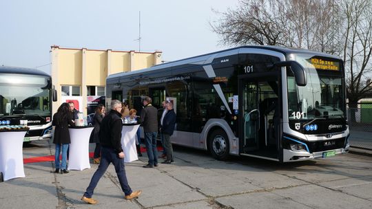 Dwa w pełni elektryczne autobusy są już w Kędzierzynie-Koźlu