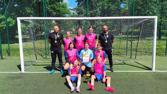 Dziewczyny z „Dziewiątki” znów na szczycie!