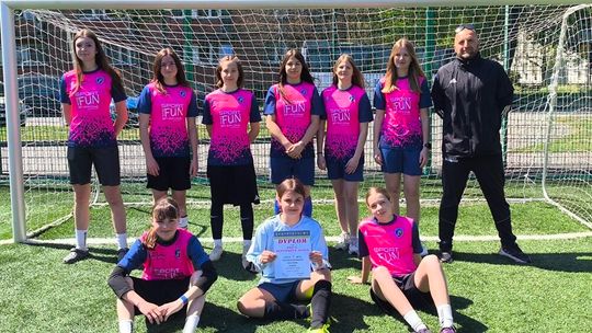 "Dziewiątka" nie do zatrzymania. Piłkarki z Kędzierzyna-Koźla w finale!