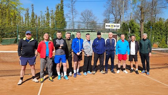 Federer i Świątek w wymiarze lokalnym