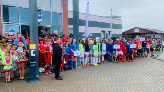 Finał Mistrzostw Krajowego Zrzeszenia LZS piłki nożnej dziewcząt w Reńskiej Wsi