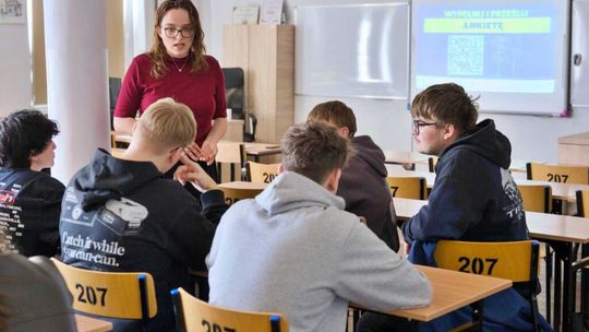 Głos młodych w centrum uwagi. Warsztaty w Zespole Szkół nr 1. ZDJĘCIA