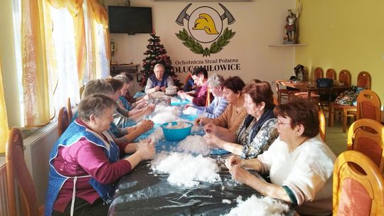 Gmina Reńska Wieś utrzymuje działalność Klubu Seniora w Długomiłowicach do startu nowego projektu