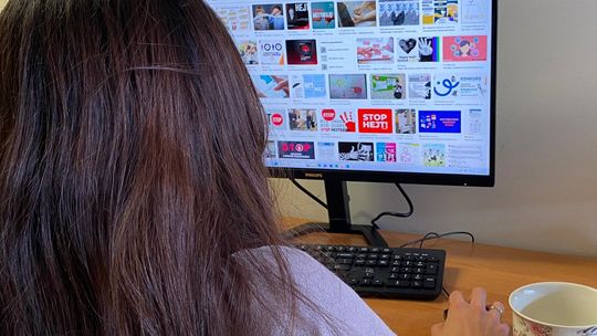 Hejt to niby tylko słowa, a jednak potrafi ranić jak nóż