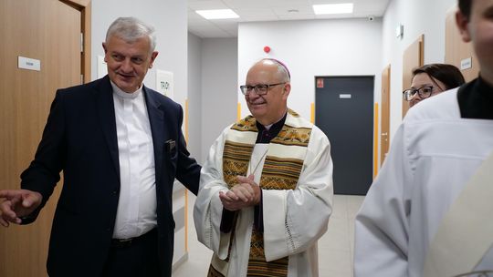 Hospicjum Św. Anny w Kłodnicy poświęcone przez biskupa Czaję