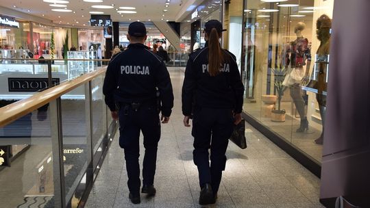 Idą święta, bądźmy czujni. To prawdziwe "żniwa" dla przestępców