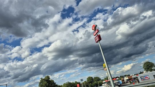 IMGW ostrzega: burze nad powiatem kędzierzyńsko-kozielskim