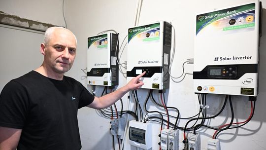 Instalacja off-grid z Kędzierzyn-Koźla po ponad roku użytkowania Instalacja off-grid z Kędzierzyn-Koźla po ponad roku użytkowania