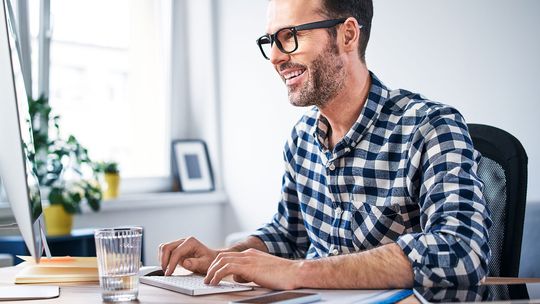 Jak poprawić efektywność w home office?