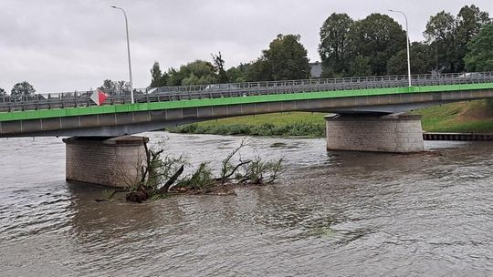 Jak zachowywać się w czasie powodzi? Podstawowe informacje