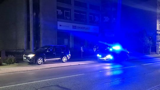 Jeździli autem po mieście i rzucali jajkami w ludzi. Ta "zabawa" kosztowała 6500 zł