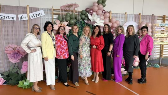 Jubileusz pełen wzruszeń i wspomnień. 30 lat Szkoły Podstawowej w Solarni. ZDJĘCIA