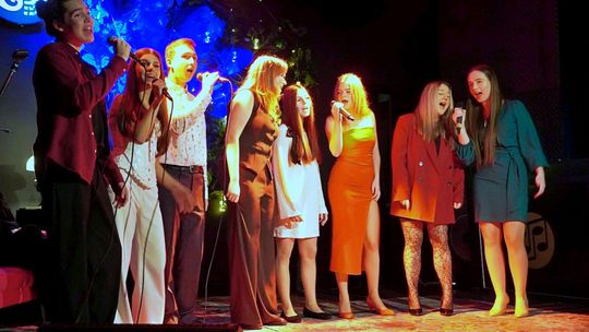 Kameralnie, profesjonalnie, z sercem. Koncert ze Studiem Piosenki MOK w Klubie Kameleon. ZDJĘCIA Kameralnie, profesjonalnie, z sercem. Koncert ze Studiem Piosenki MOK w Klubie Kameleon. ZDJĘCIA