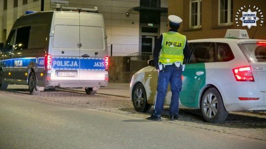 Kierowcy „na aplikację” pod kontrolą. Nocna akcja policjantów