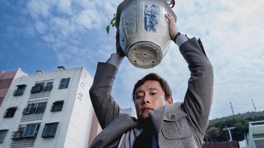 Kino Konesera w kędzierzyńskim Heliosie. Seans filmu "Bez wyjścia"